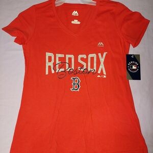 Boston Red Sox V-Neck T-Shirt Womens Size S NWT